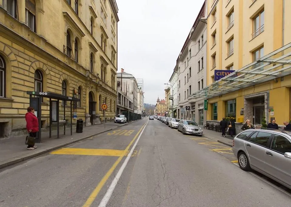 Apartment Rainbow Studio Ljubljana 0*,  Slovenia