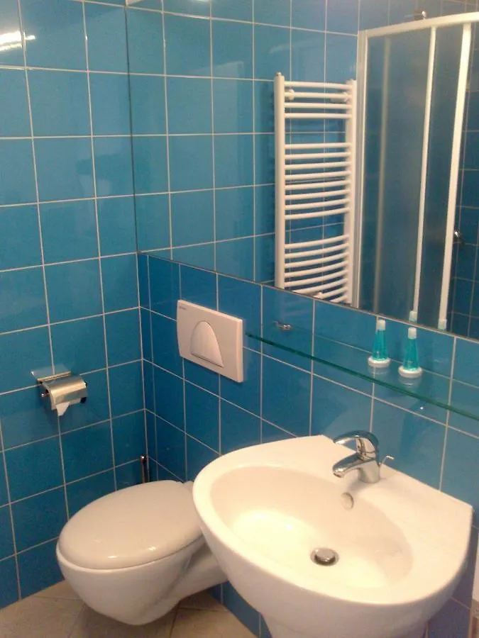 Apartment Rainbow Studio Ljubljana 0*,